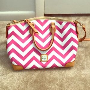 Dooney&Bourke Chevron Bag with Crossbody Strap